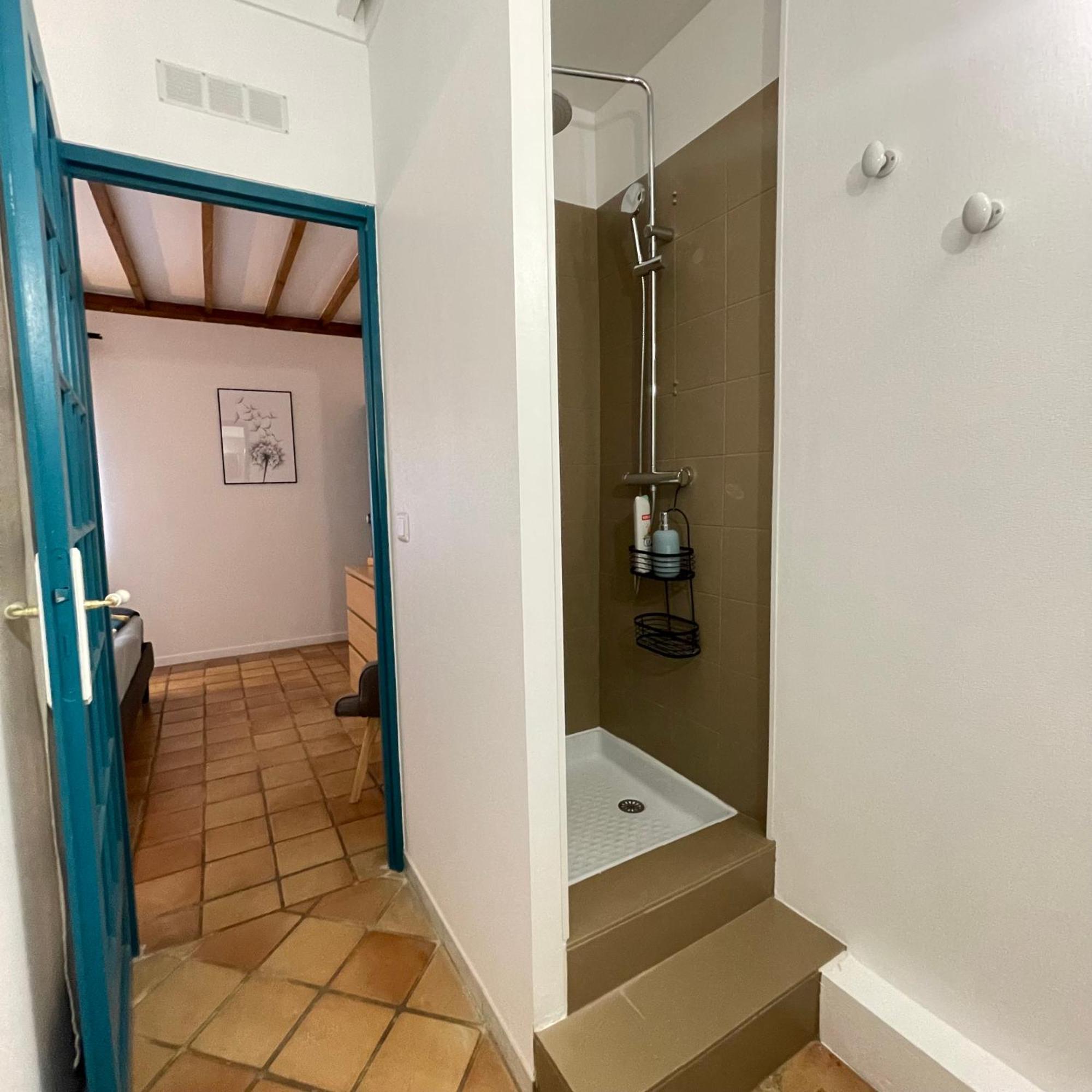 De * Mirabel-aux-Baronnies